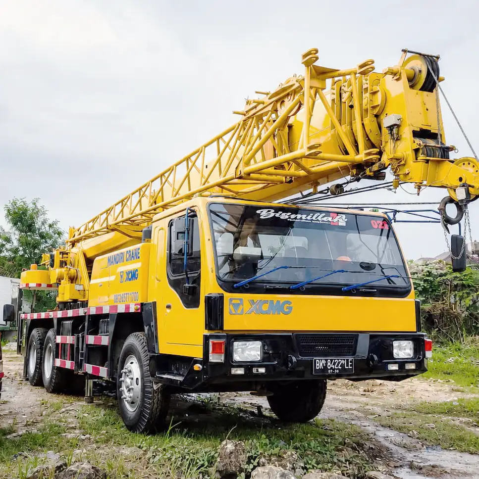Crane 25 Ton Panjang Bom 39 Meter