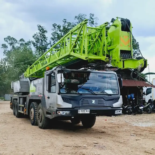 Crane 55 Ton Panjang Bom 44 Meter