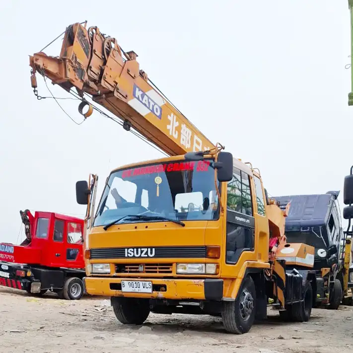 Crane 7 Ton Bom 21 Meter